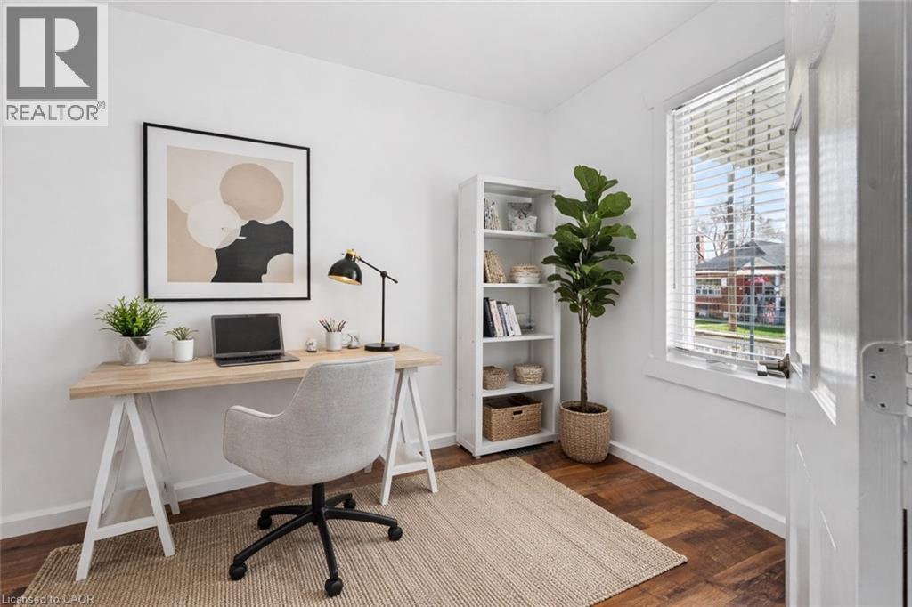 183 PALING Avenue - 9
