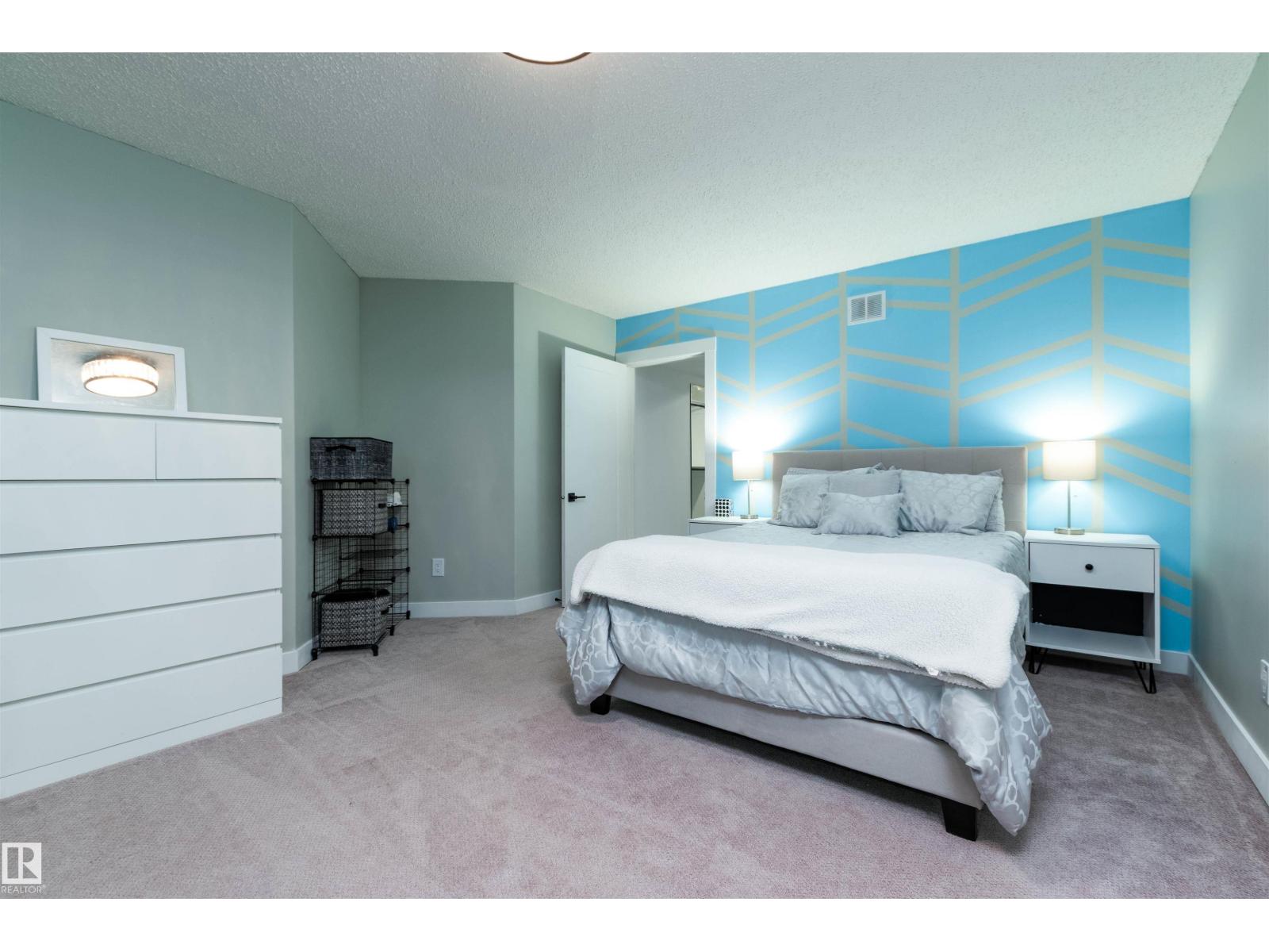 4012 53 ST - 27