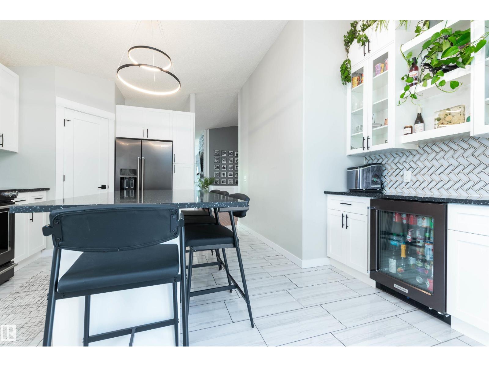 4012 53 ST - 14