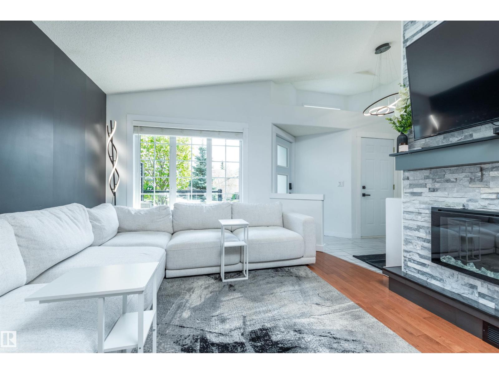 4012 53 ST - 5