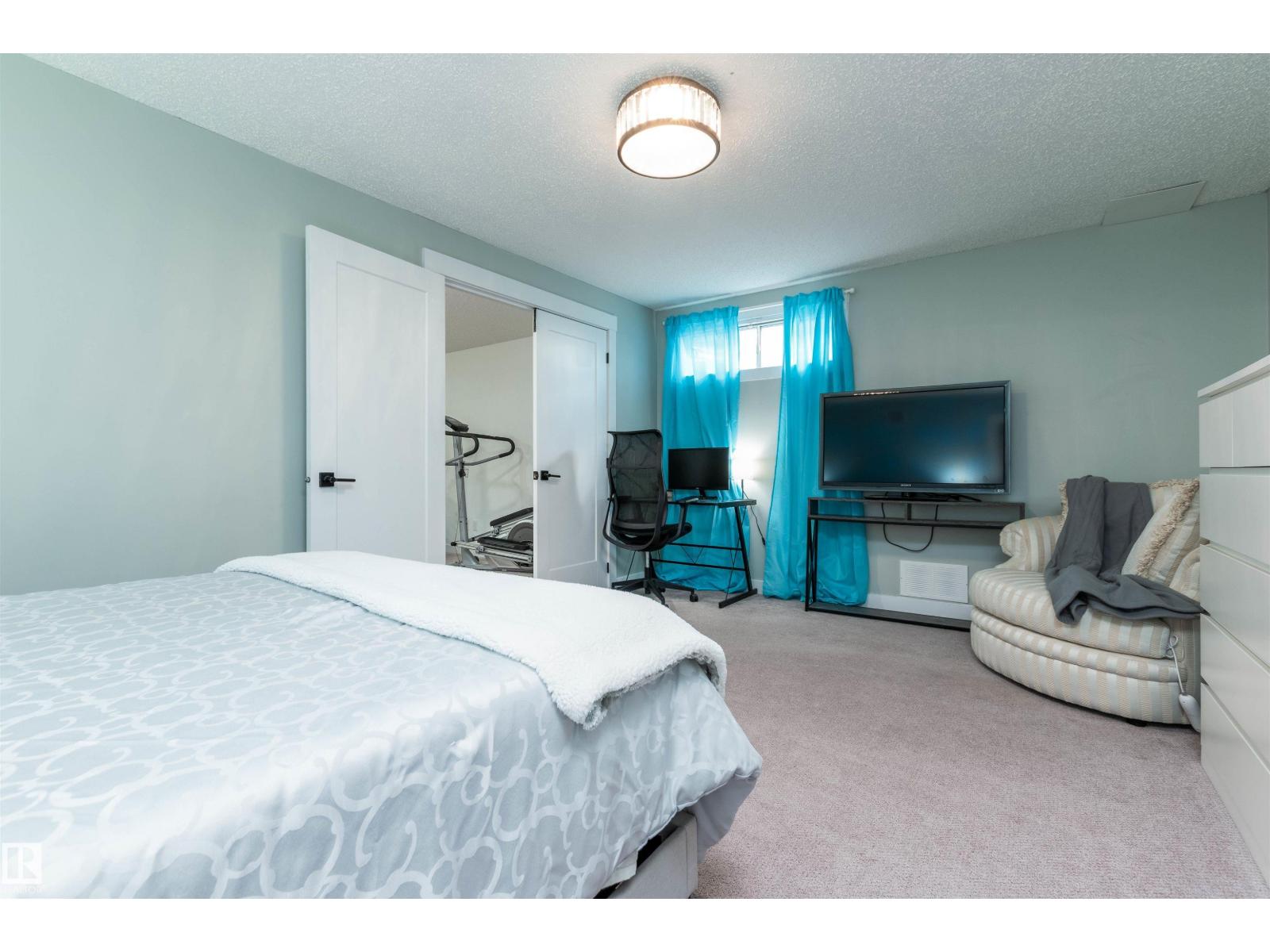 4012 53 ST - 28