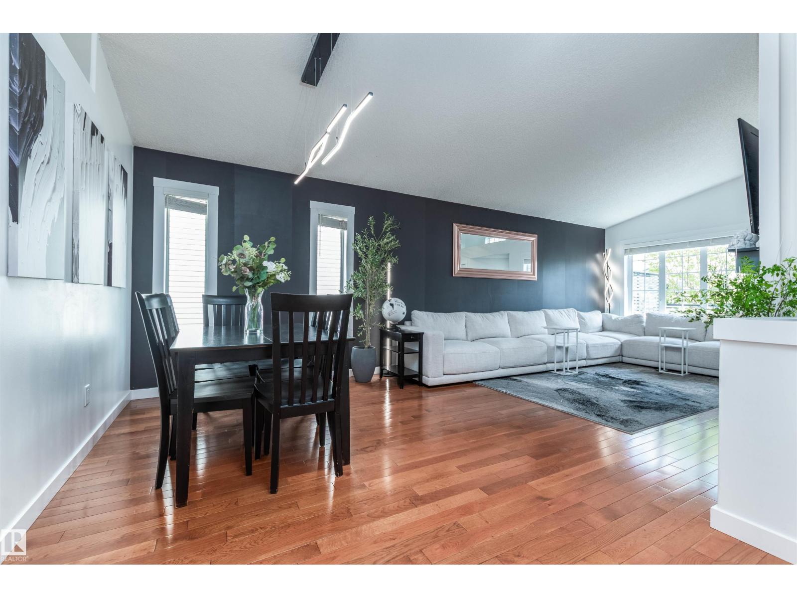 4012 53 ST - 10
