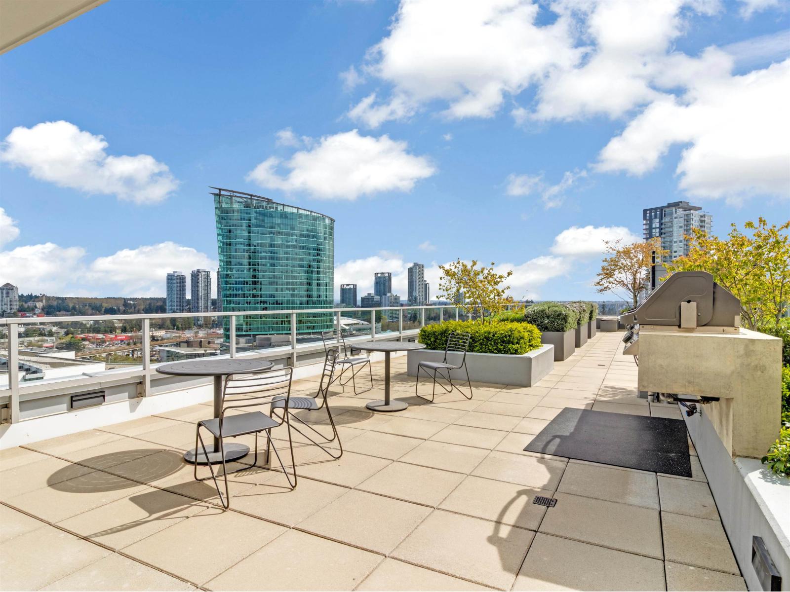 2 Bed, 2 Bath Apartment for Sale in Surrey – 616 13350 CENTRAL AVENUE, Surrey – MLS# R3126102 - Image 28