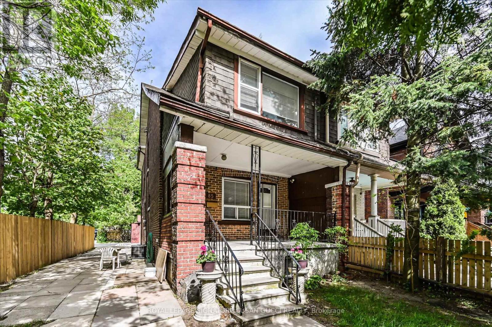 85 LINSMORE CRESCENT - 2