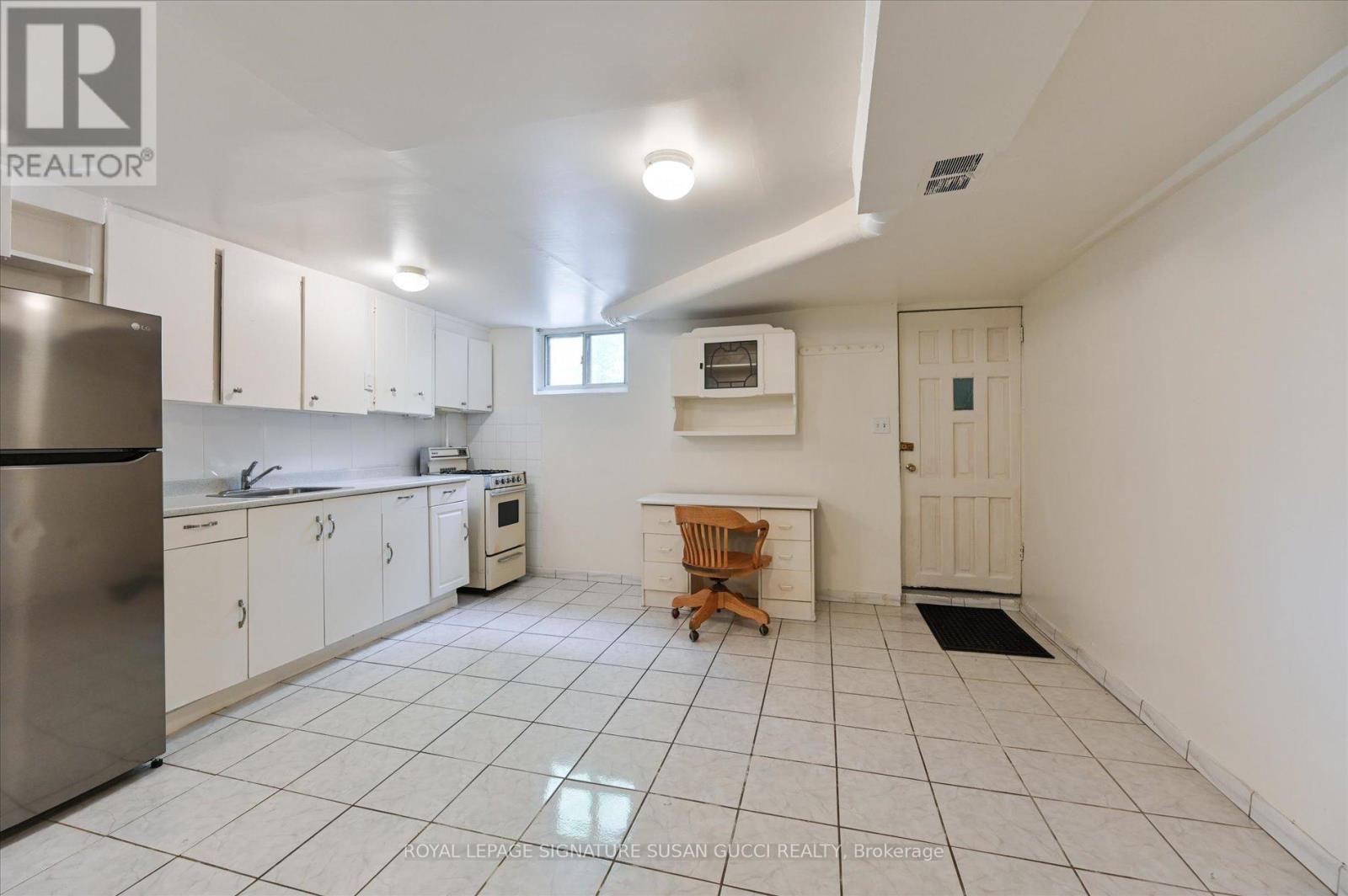 85 LINSMORE CRESCENT - 22