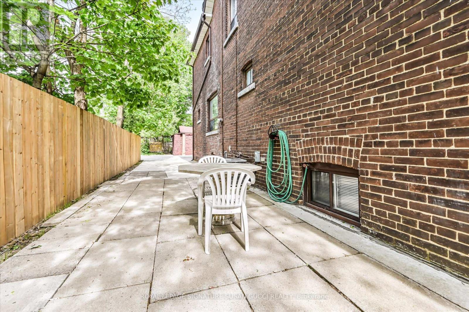 85 LINSMORE CRESCENT - 28