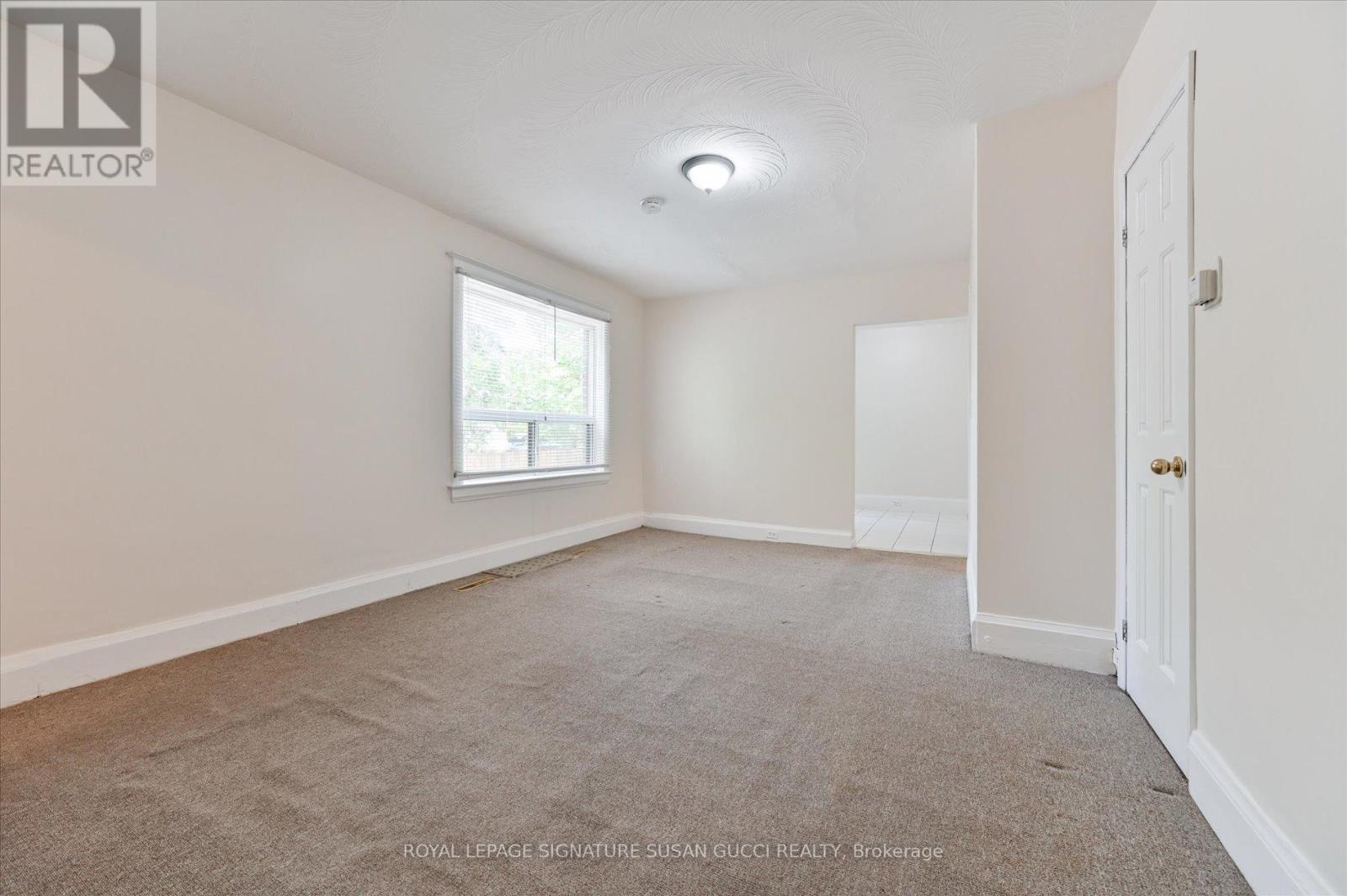 85 LINSMORE CRESCENT - 6
