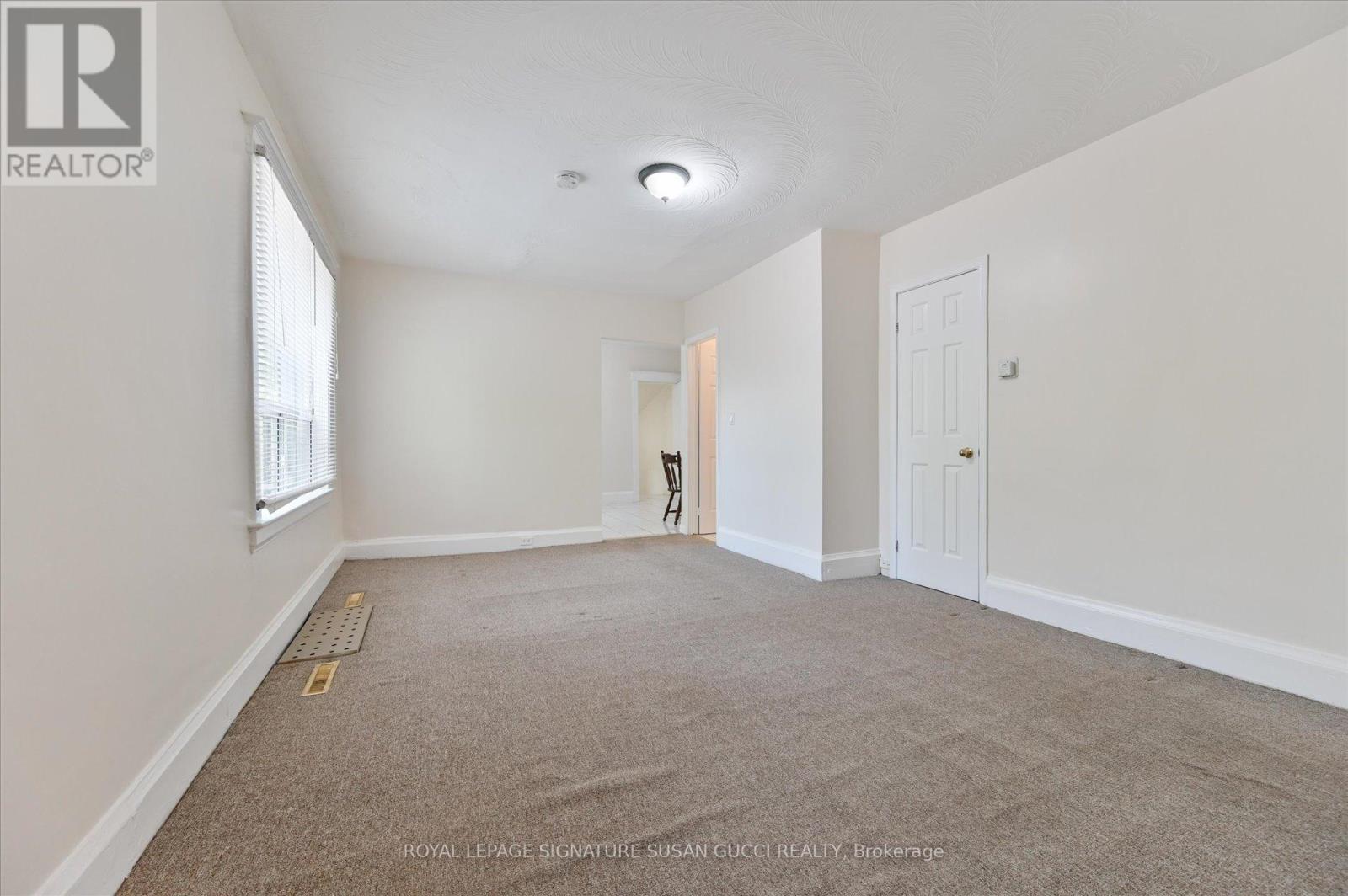 85 LINSMORE CRESCENT - 7