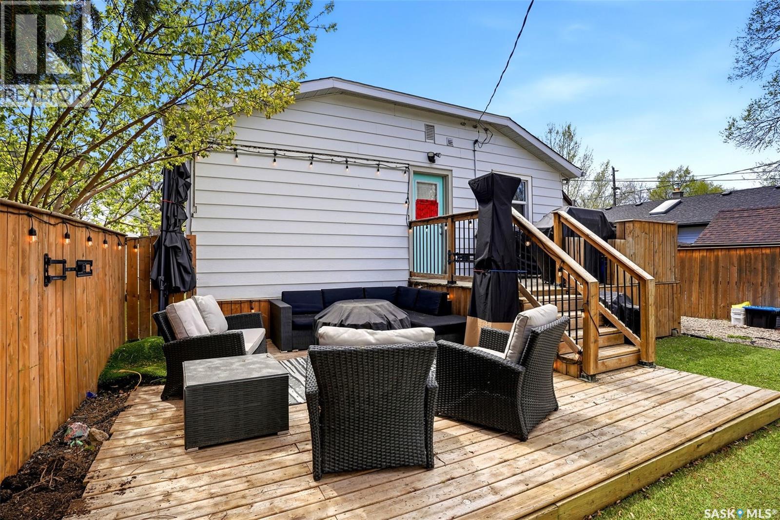 3410 McCallum AVENUE - 33
