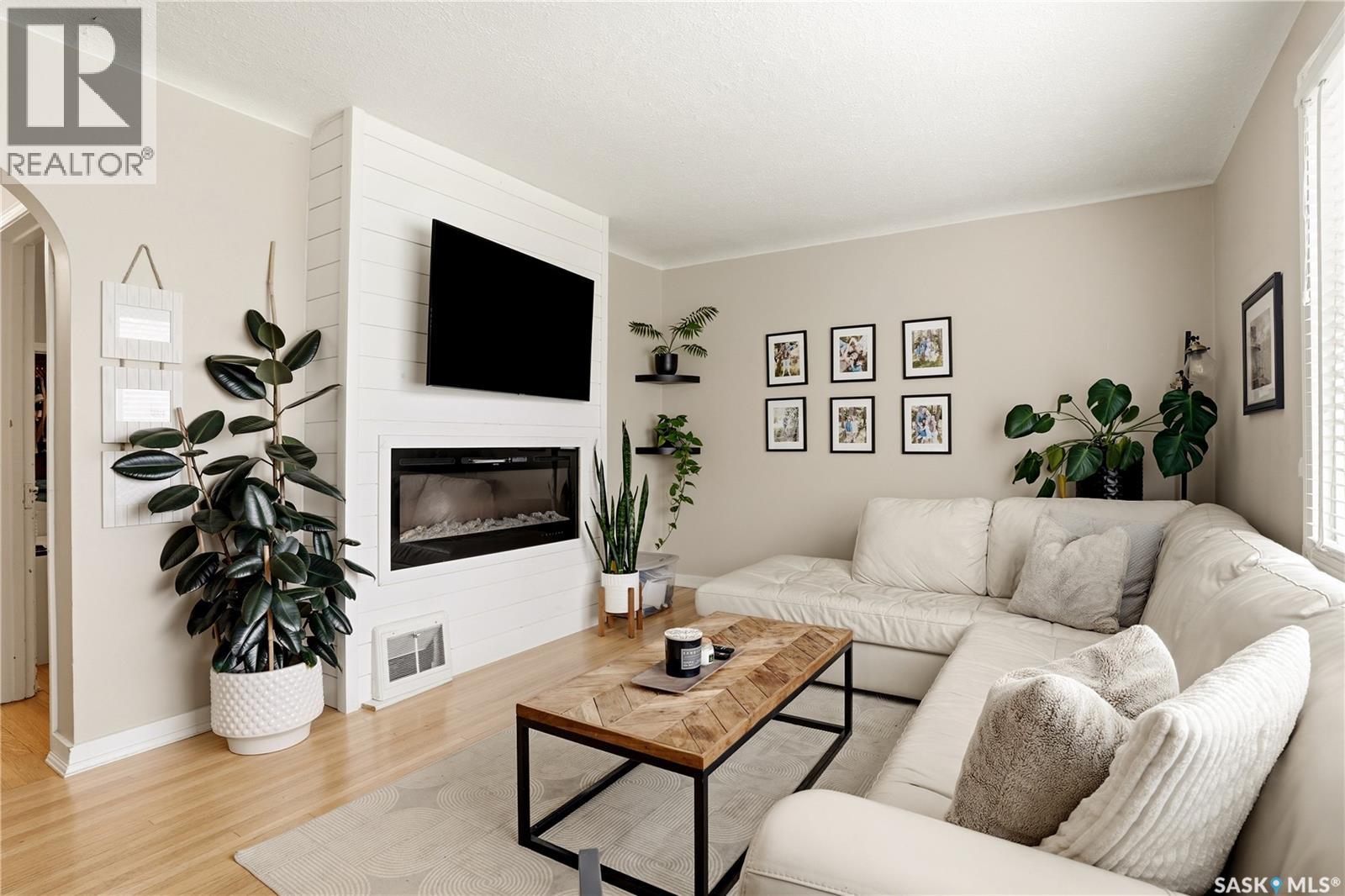 3410 McCallum AVENUE - 7