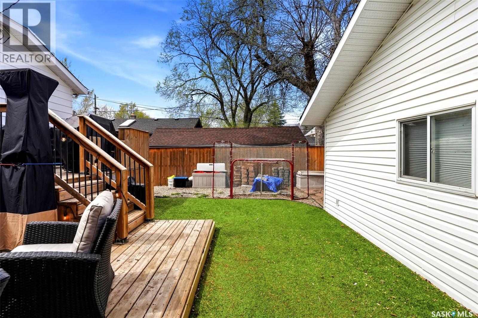 3410 McCallum AVENUE - 34
