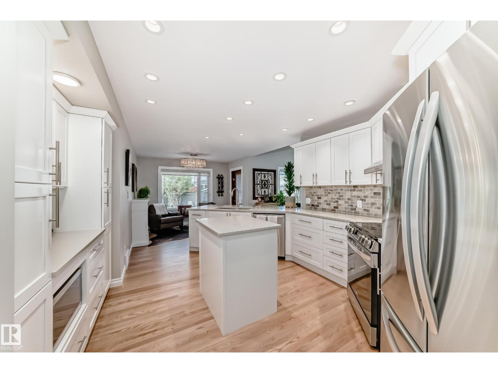 15724 72A ST NW - 13