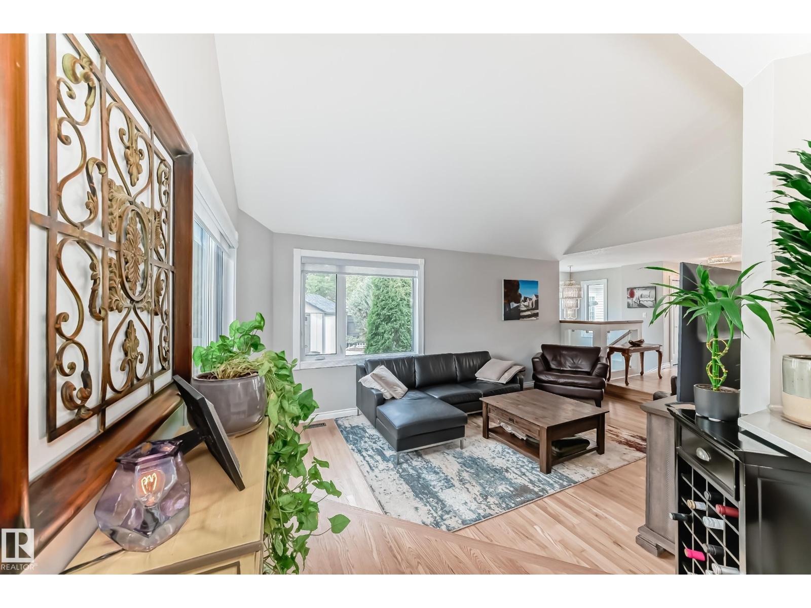15724 72A ST NW - 16