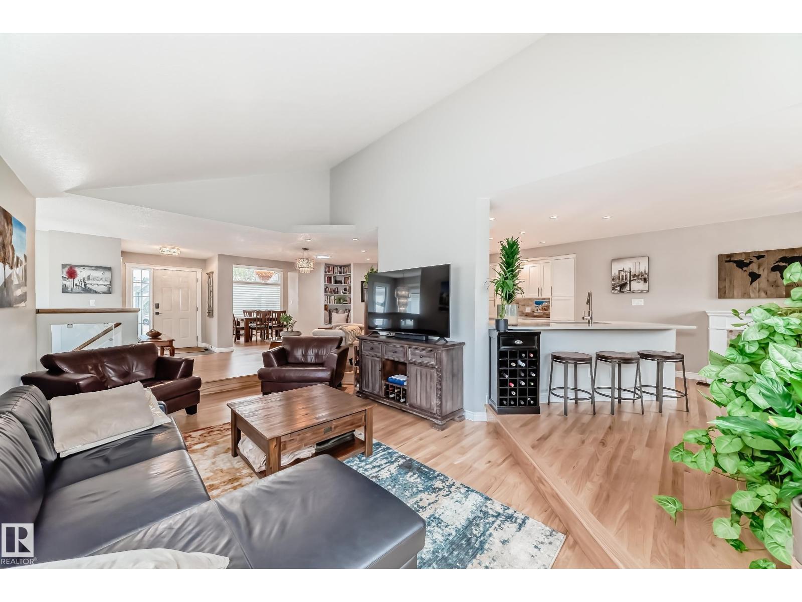 15724 72A ST NW - 19