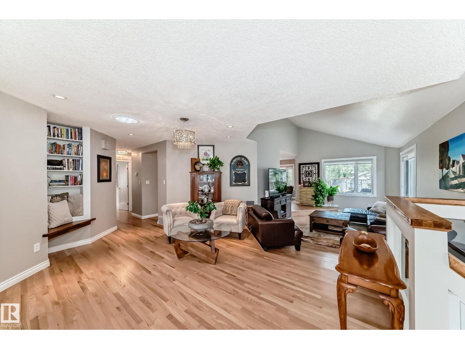 15724 72A ST NW - 20