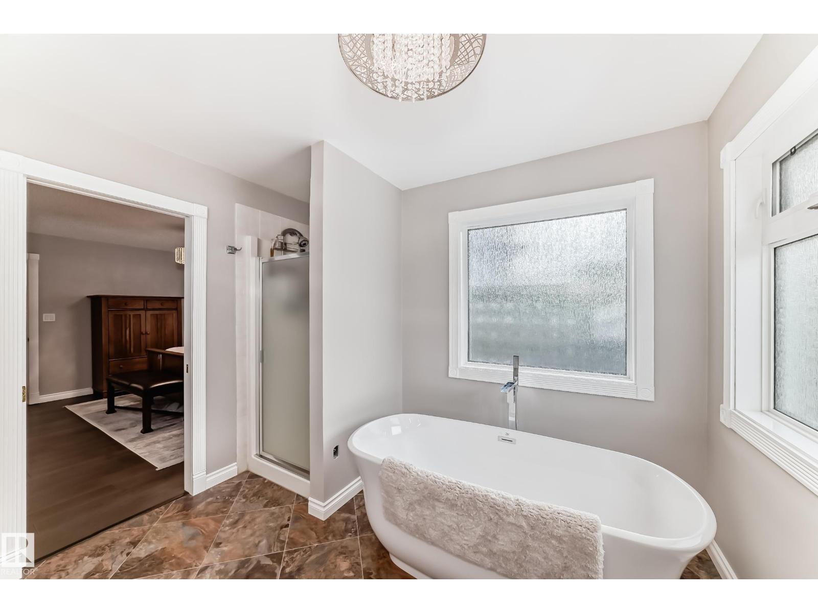 15724 72A ST NW - 30
