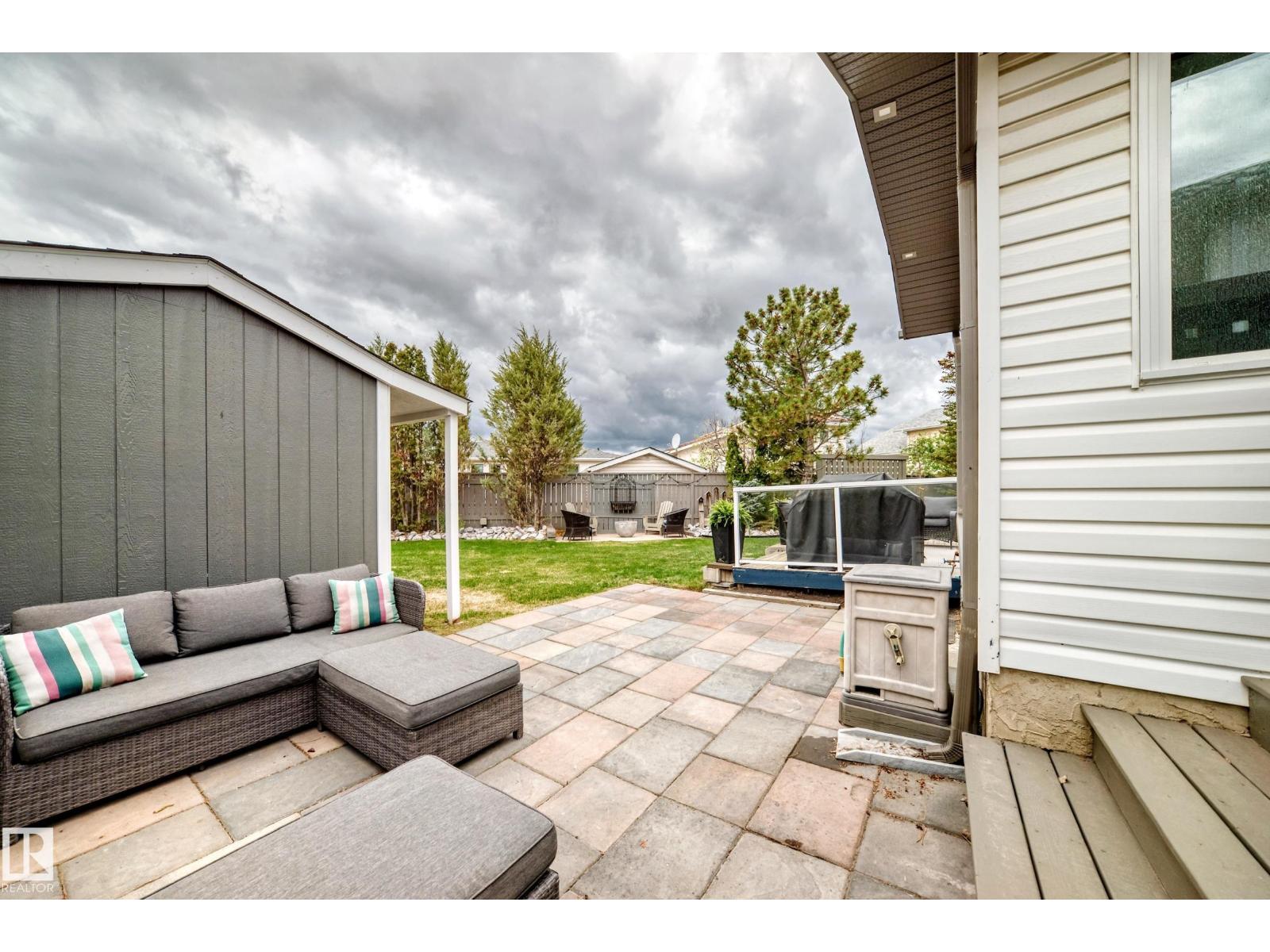 15724 72A ST NW - 46