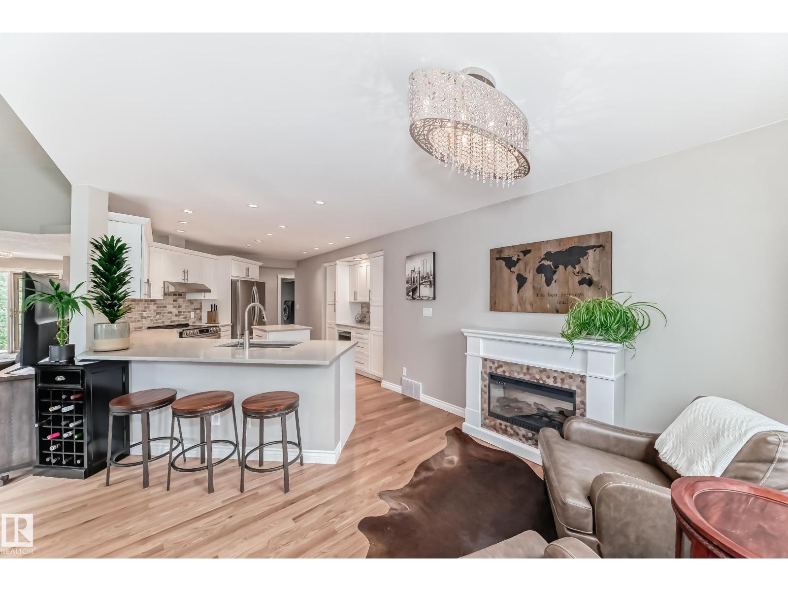 15724 72A ST NW - 8