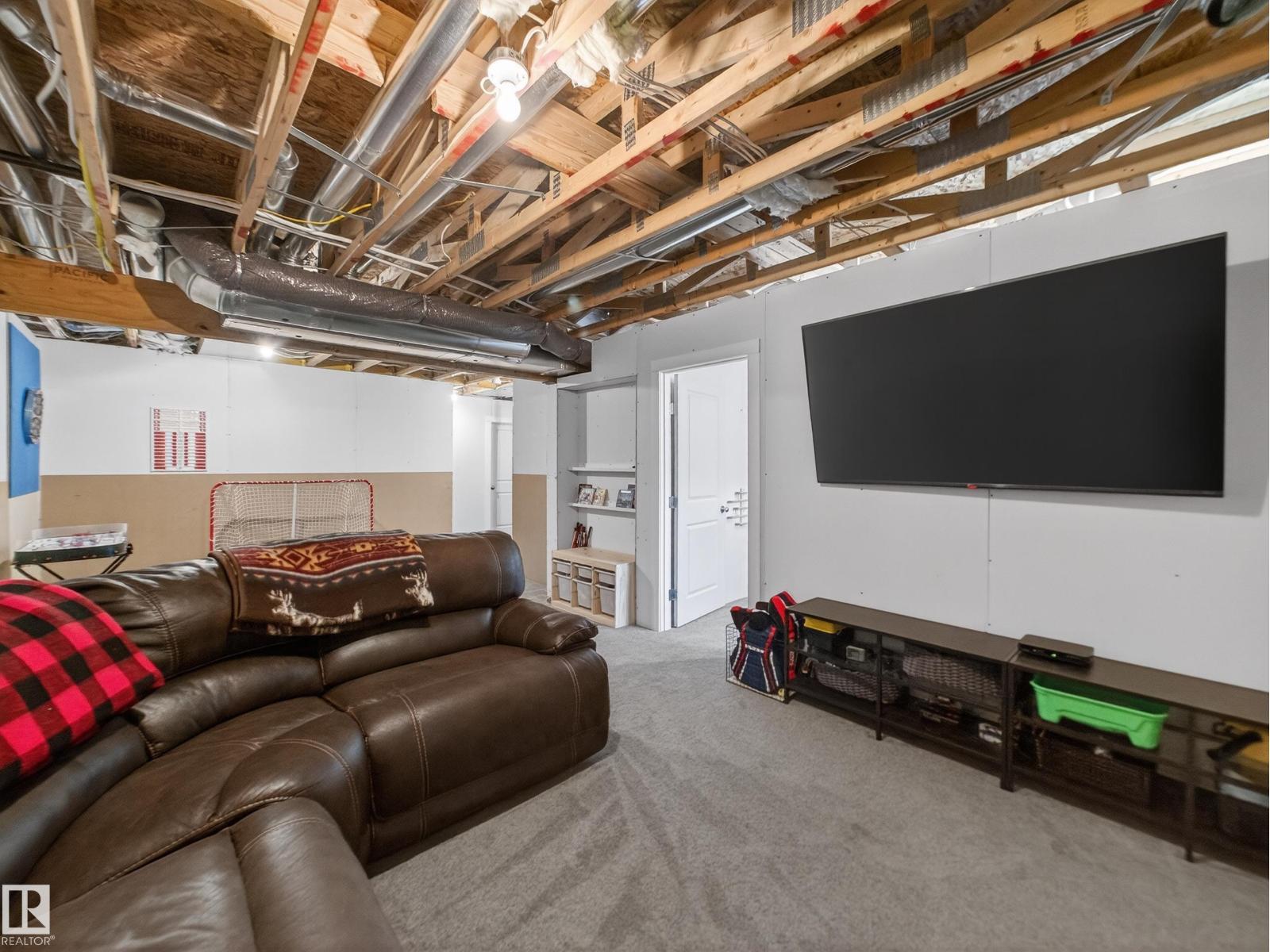 9 PROSPECT PL - 32