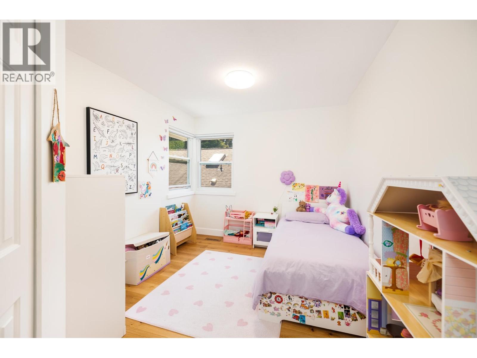 3985 FRAMES PLACE, North Vancouver