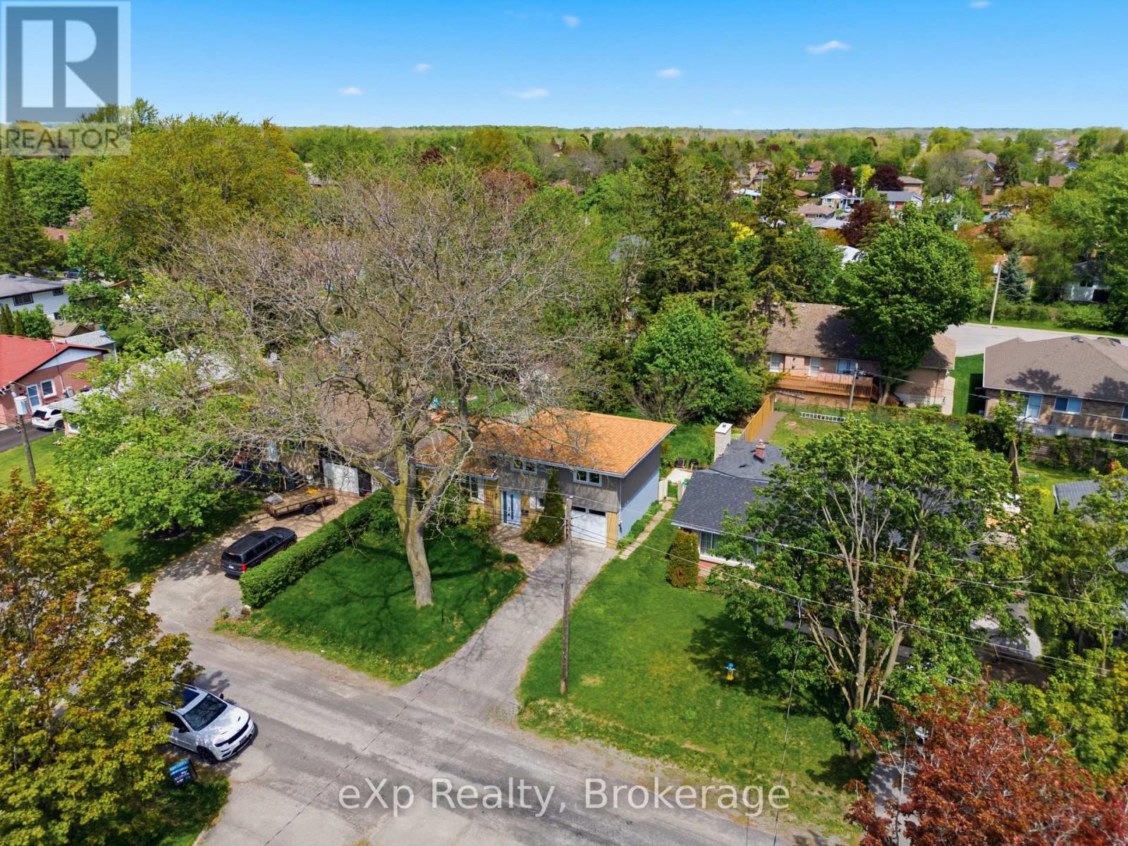 19 ALFRED DRIVE - 27
