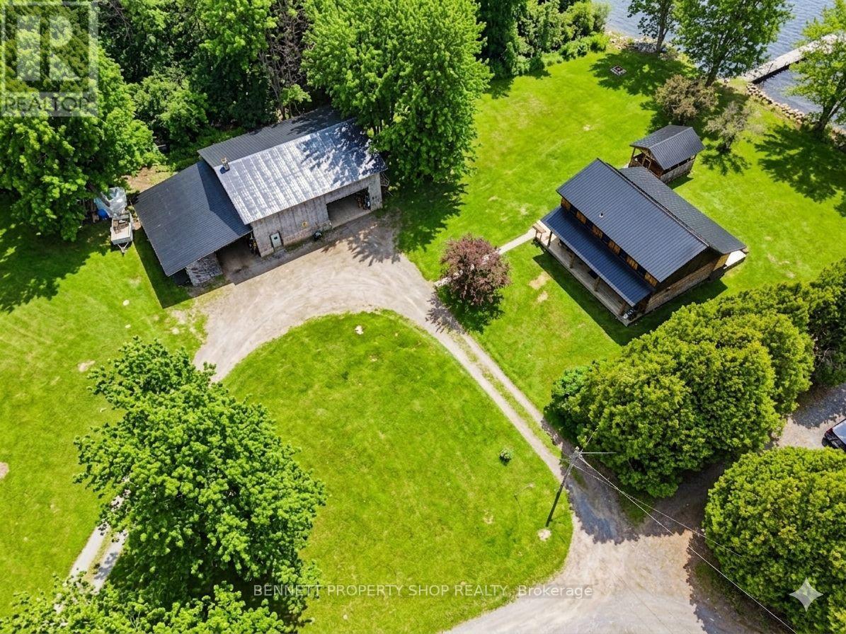 60 CORKTOWN LANE - 22