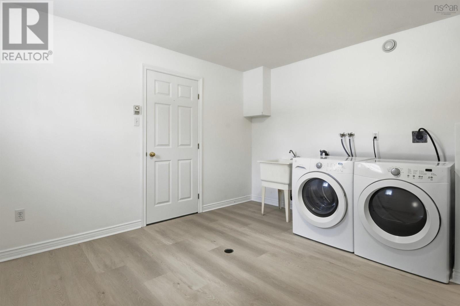1 Brackley Place - 33
