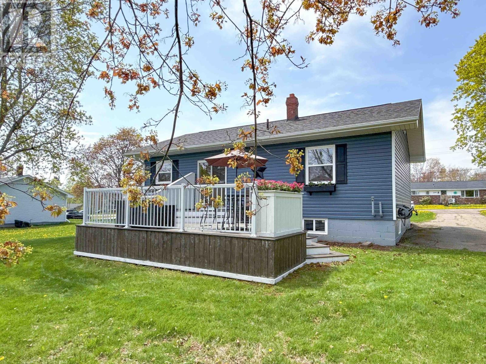 17 Poplar Avenue - 21
