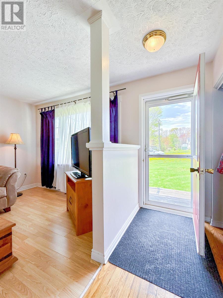 17 Poplar Avenue - 4