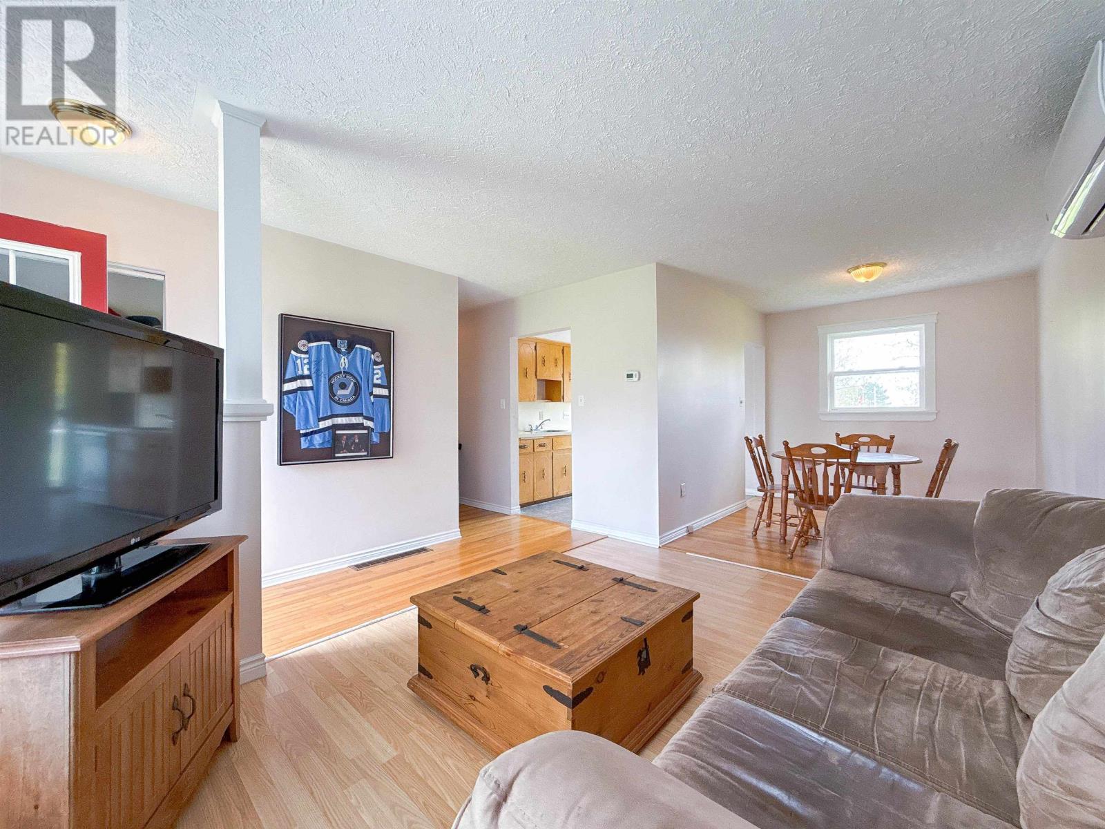17 Poplar Avenue - 7