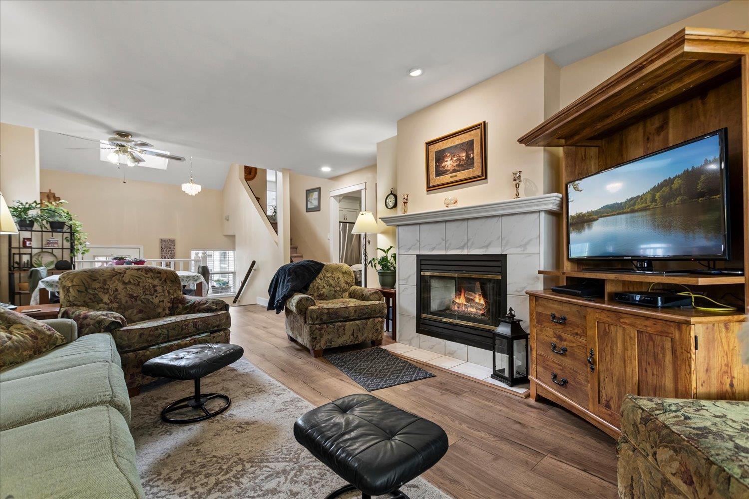 83 16318 82 AVENUE, Surrey