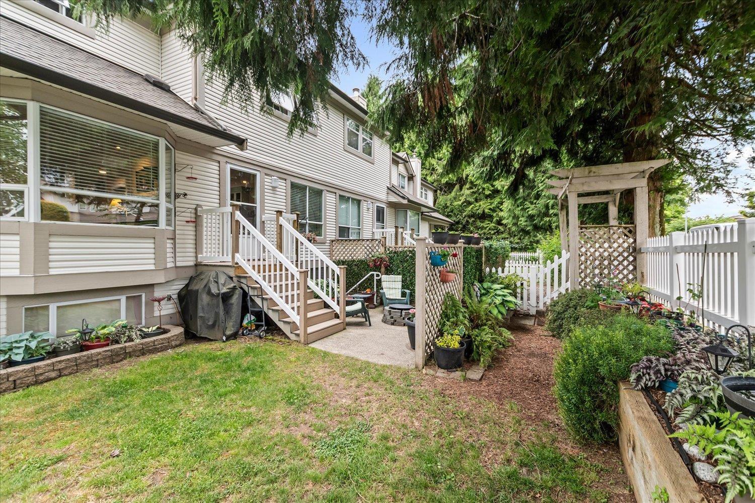 83 16318 82 AVENUE, Surrey