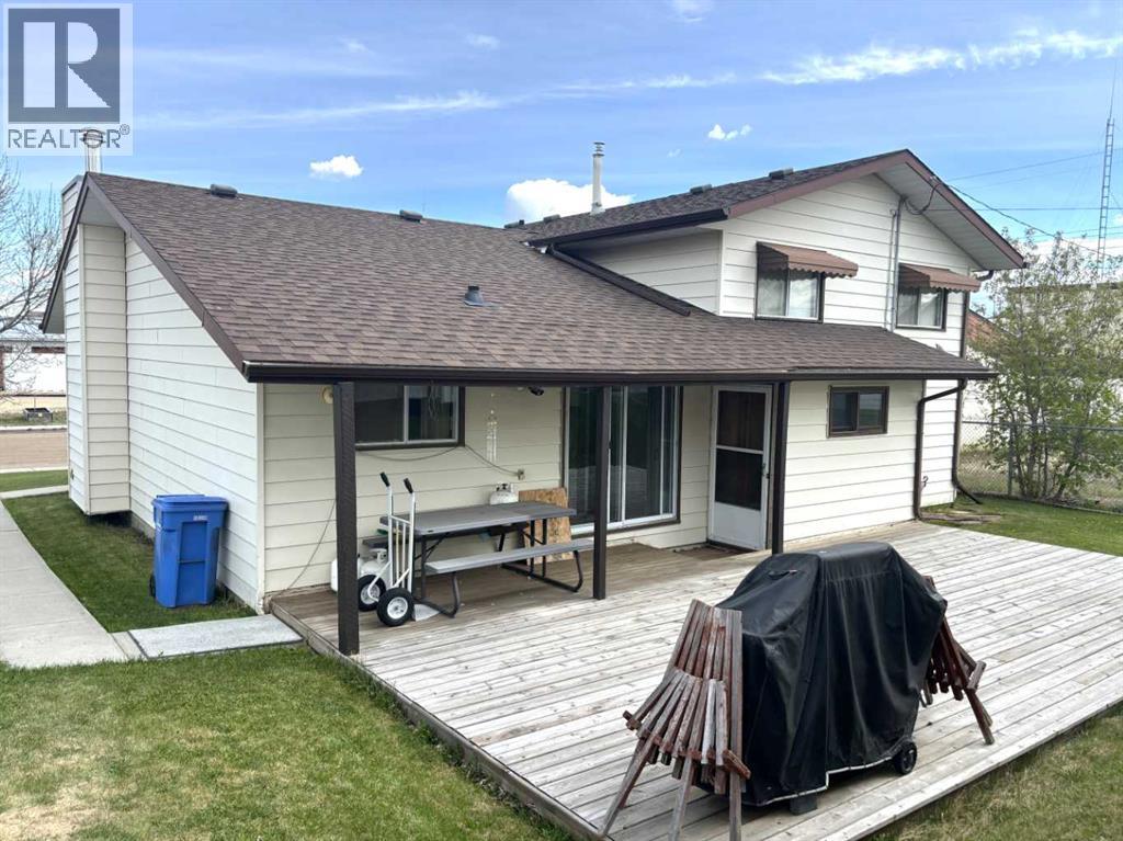 5015 50 Avenue - photo 4