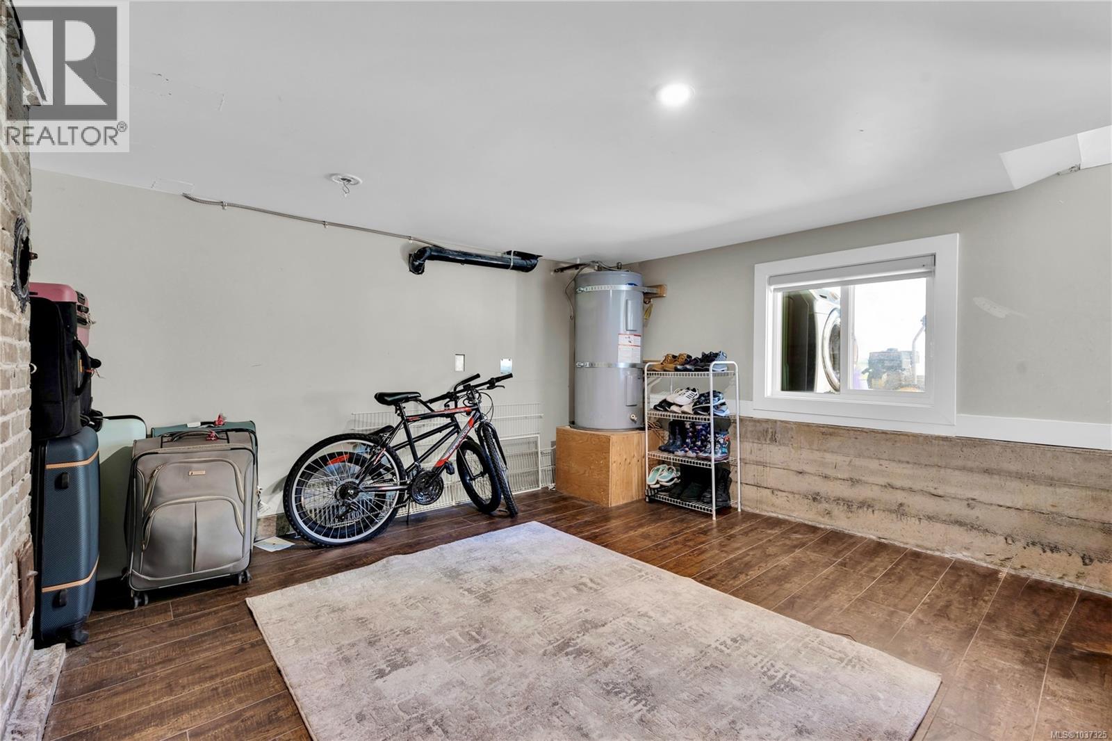 251 Sims Ave - 15
