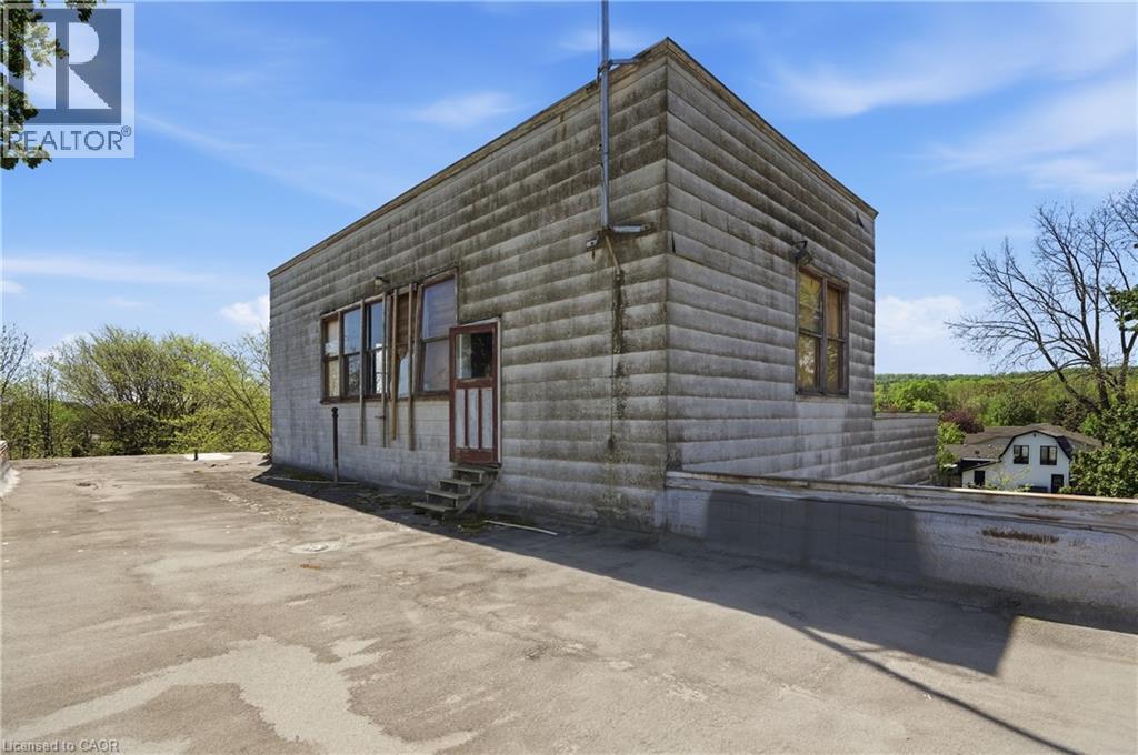 50-52 & 54 PARK Road N, Grimsby, Ontario, L3M2P3 — Photo 8