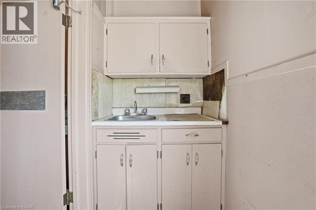 50-52 & 54 PARK Road N, Grimsby, Ontario, L3M2P3 — Photo 28