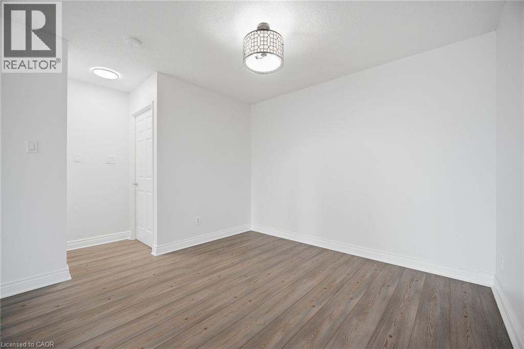 #307 156 ENFIELD Place - 17