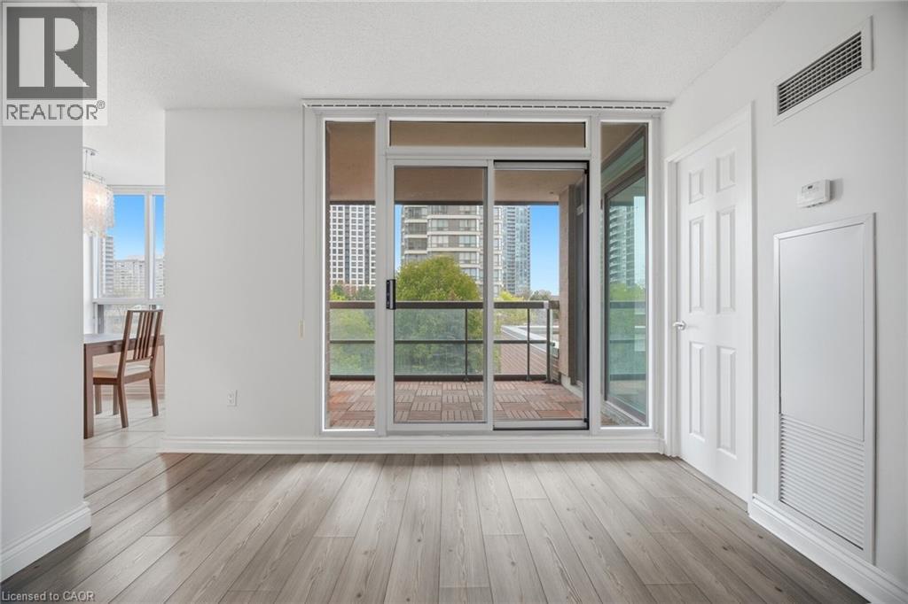#307 156 ENFIELD Place - 28