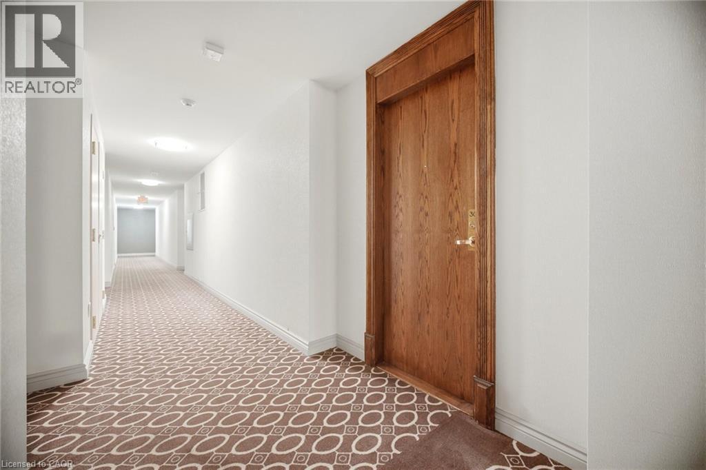 #307 156 ENFIELD Place - 4