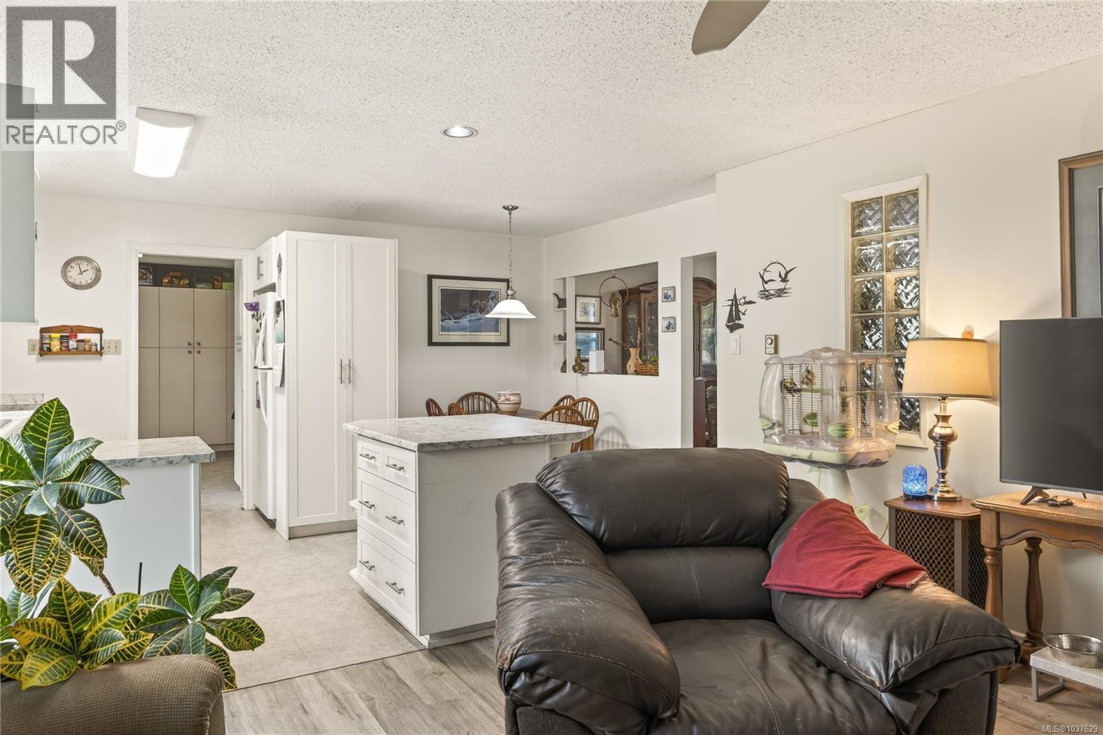 6531 Dover Rd - 16