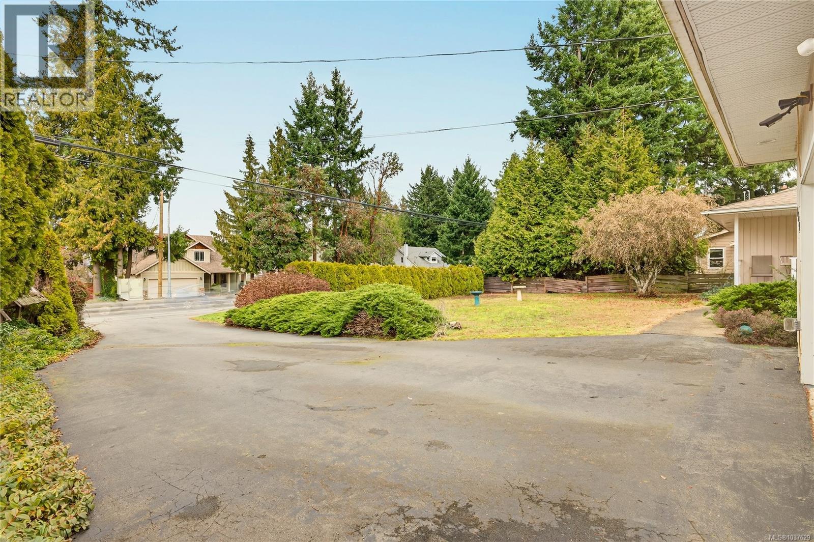 6531 Dover Rd - 28