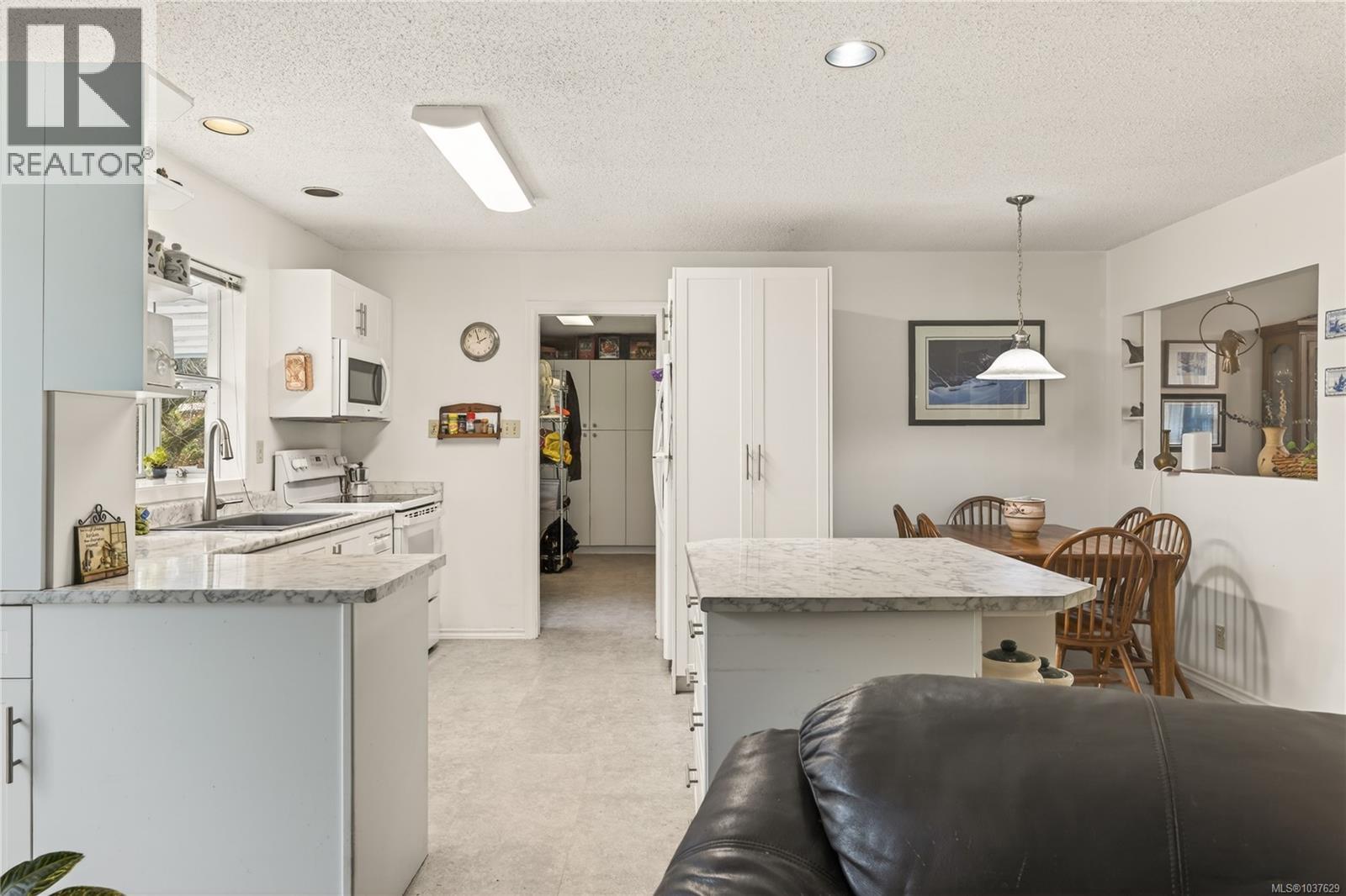 6531 Dover Rd - 49