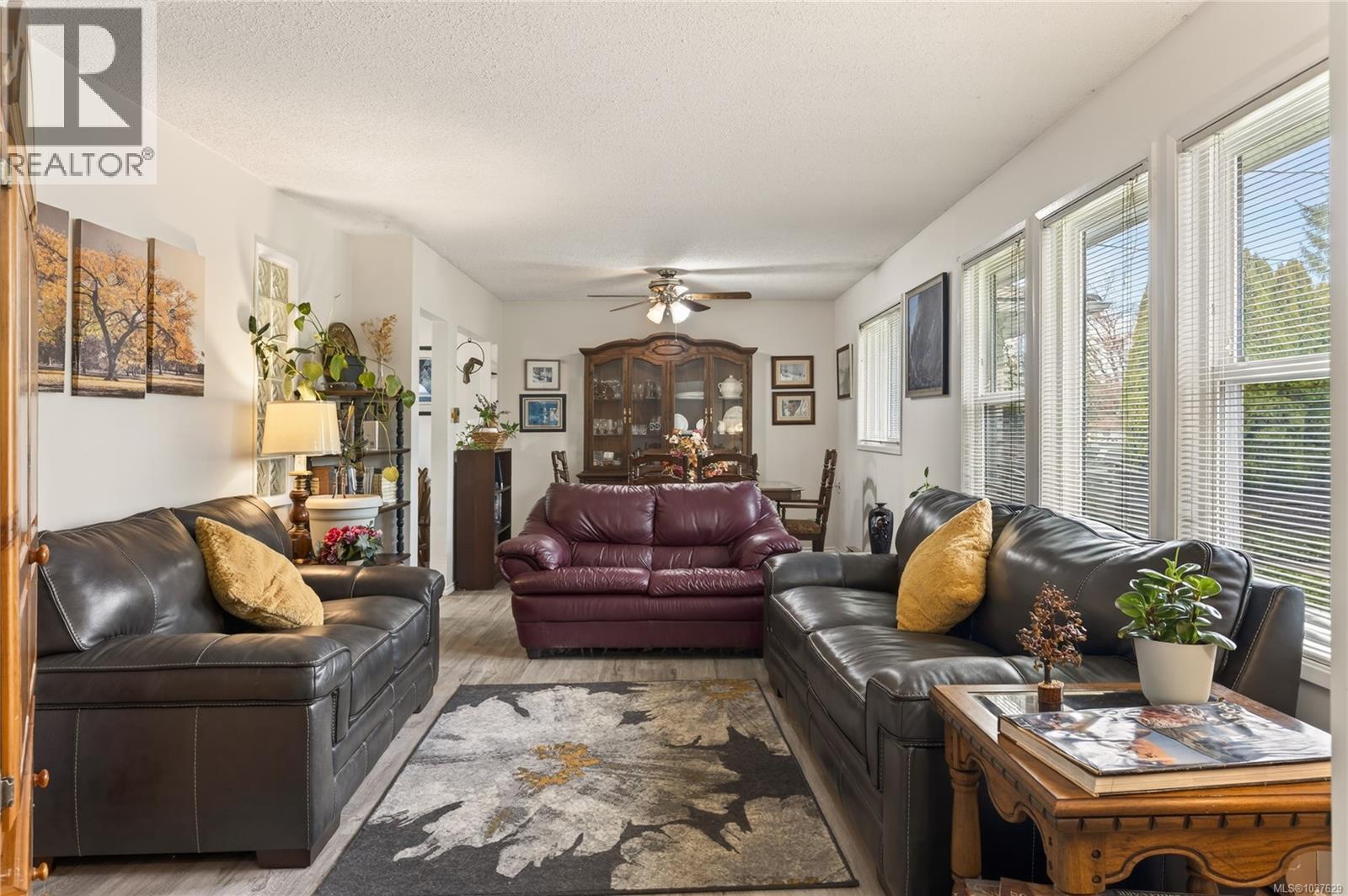 6531 Dover Rd, Nanaimo