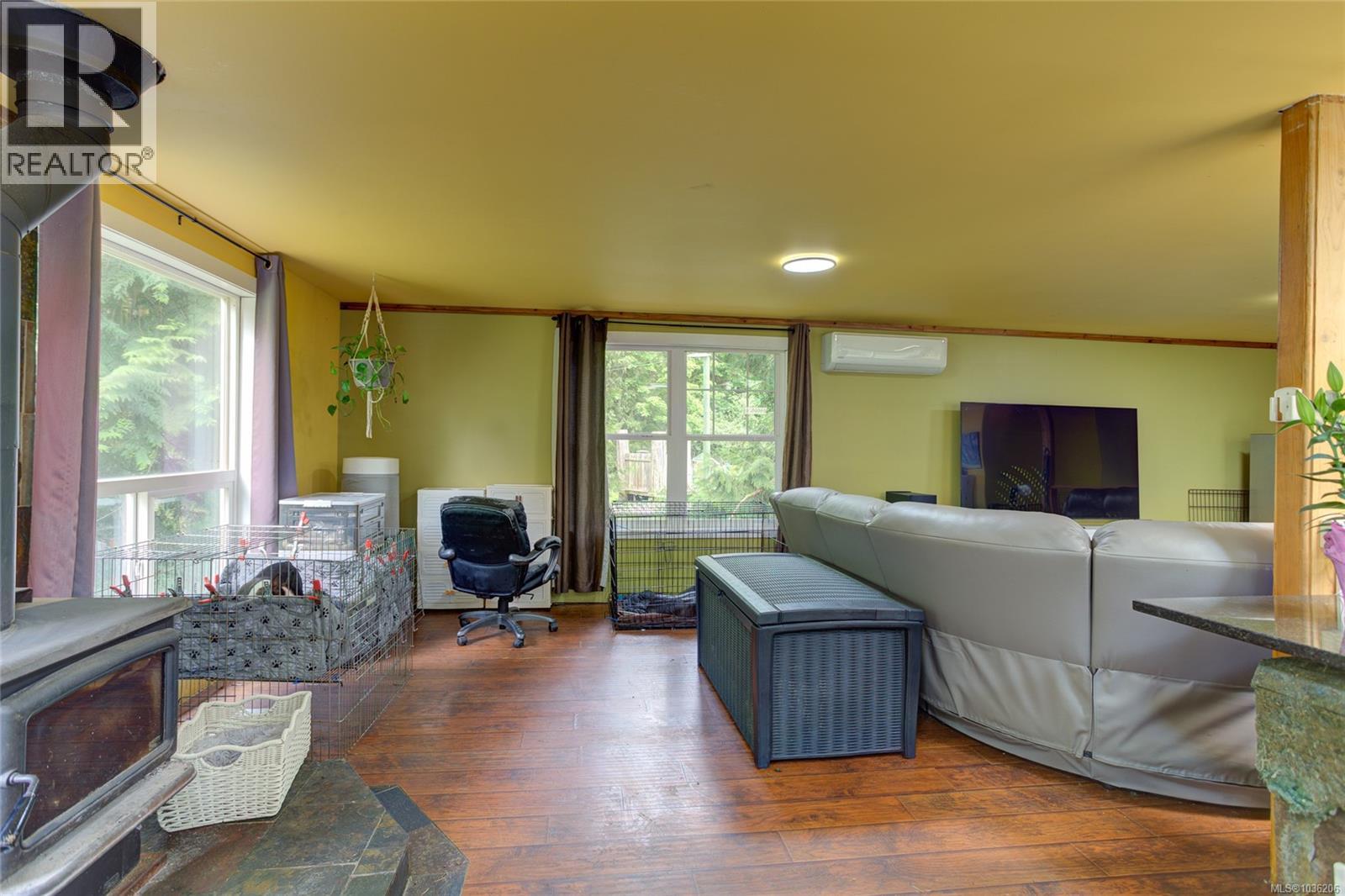 4547 Cowichan Lake Rd - 14