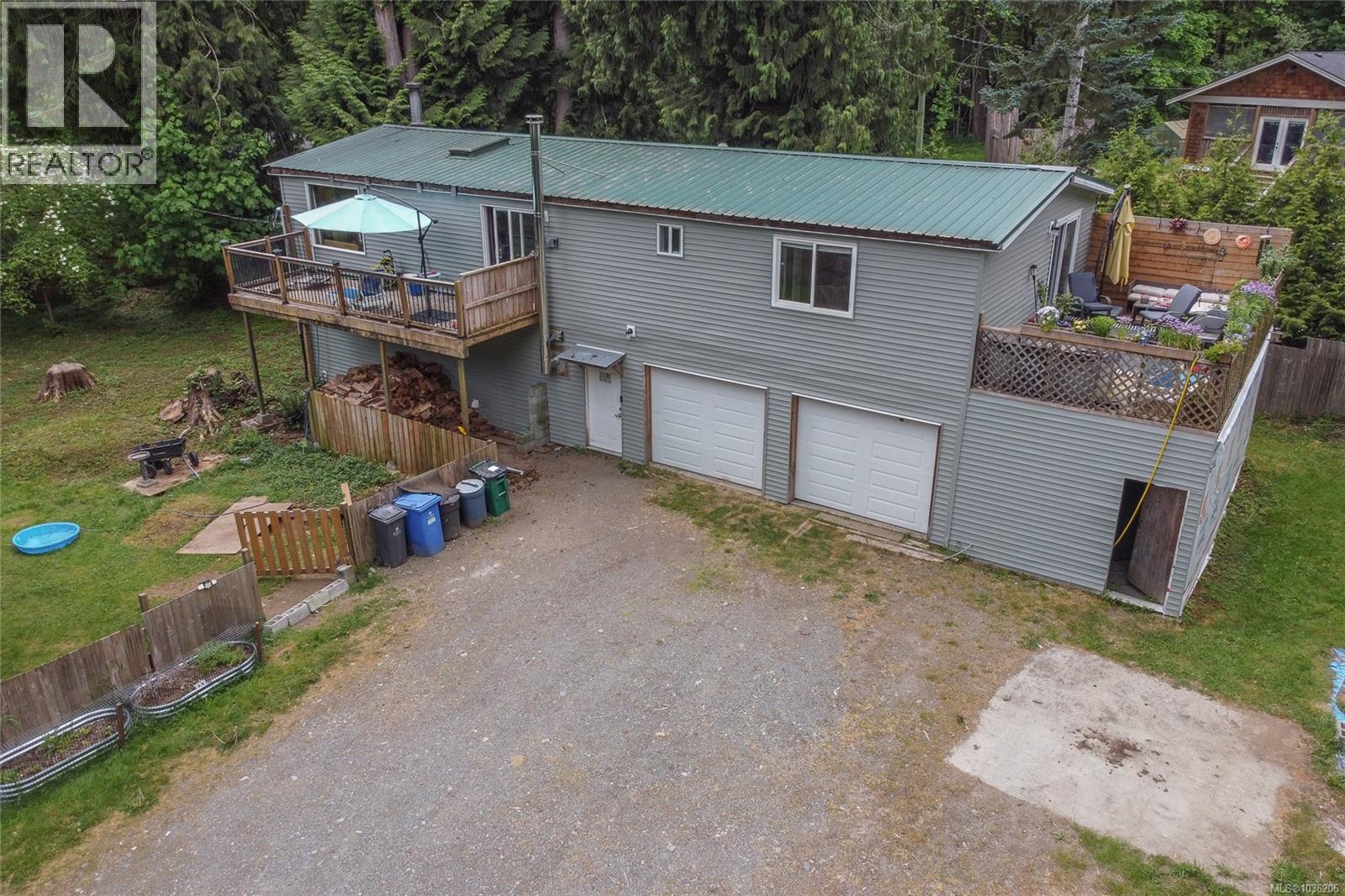 4547 Cowichan Lake Rd - 54