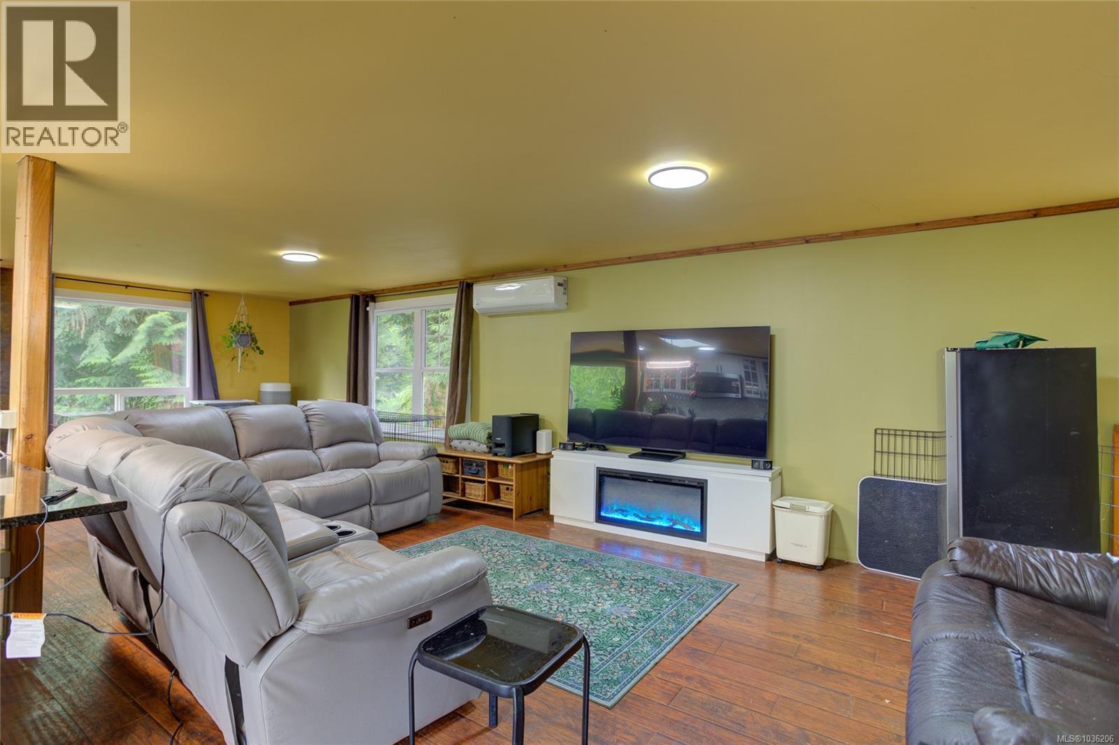 4547 Cowichan Lake Rd - 8