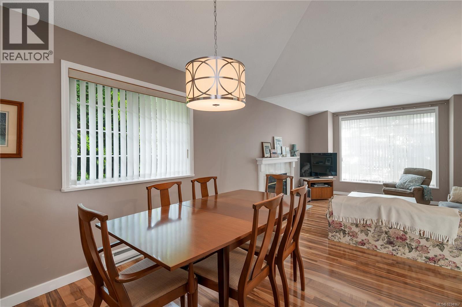 2635 Seymour Pl, Campbell River