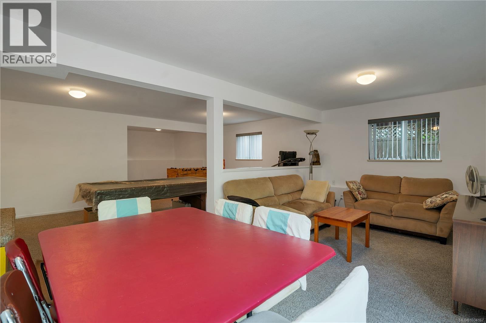 2635 Seymour Pl - 54