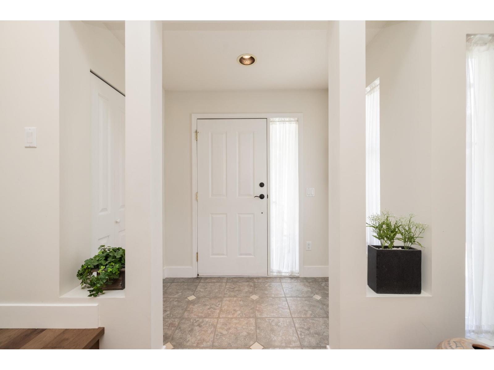 55 14877 33 AVENUE, Surrey