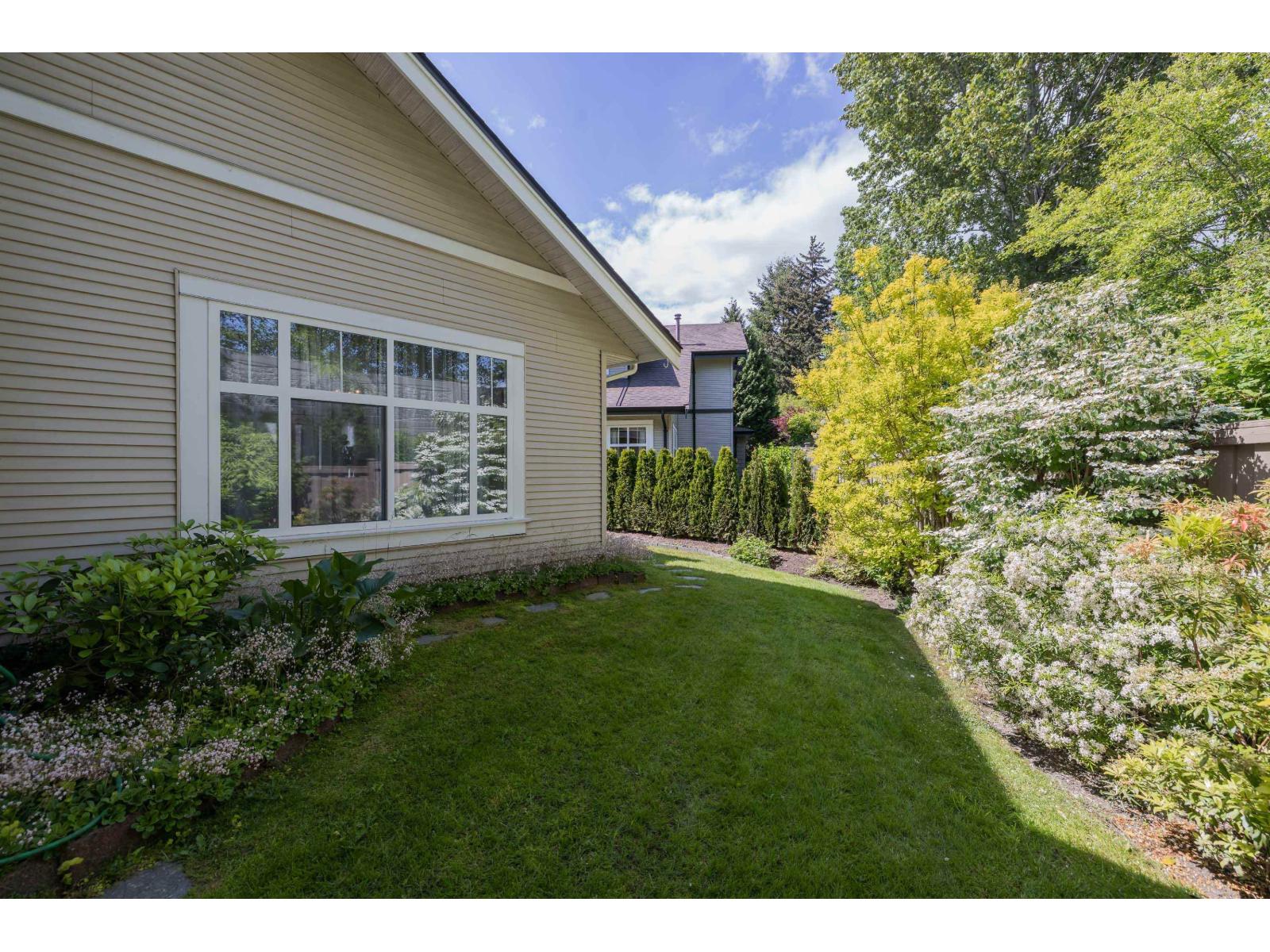55 14877 33 AVENUE, Surrey